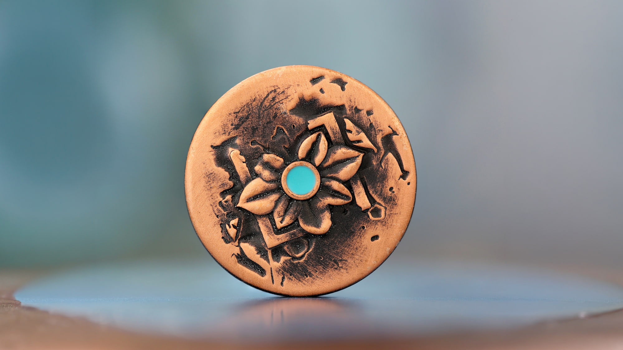 https://www.spring85buttons.com/wp-content/uploads/2026/09/01_Metal-Core_Cover_FW27-28_Website.jpg